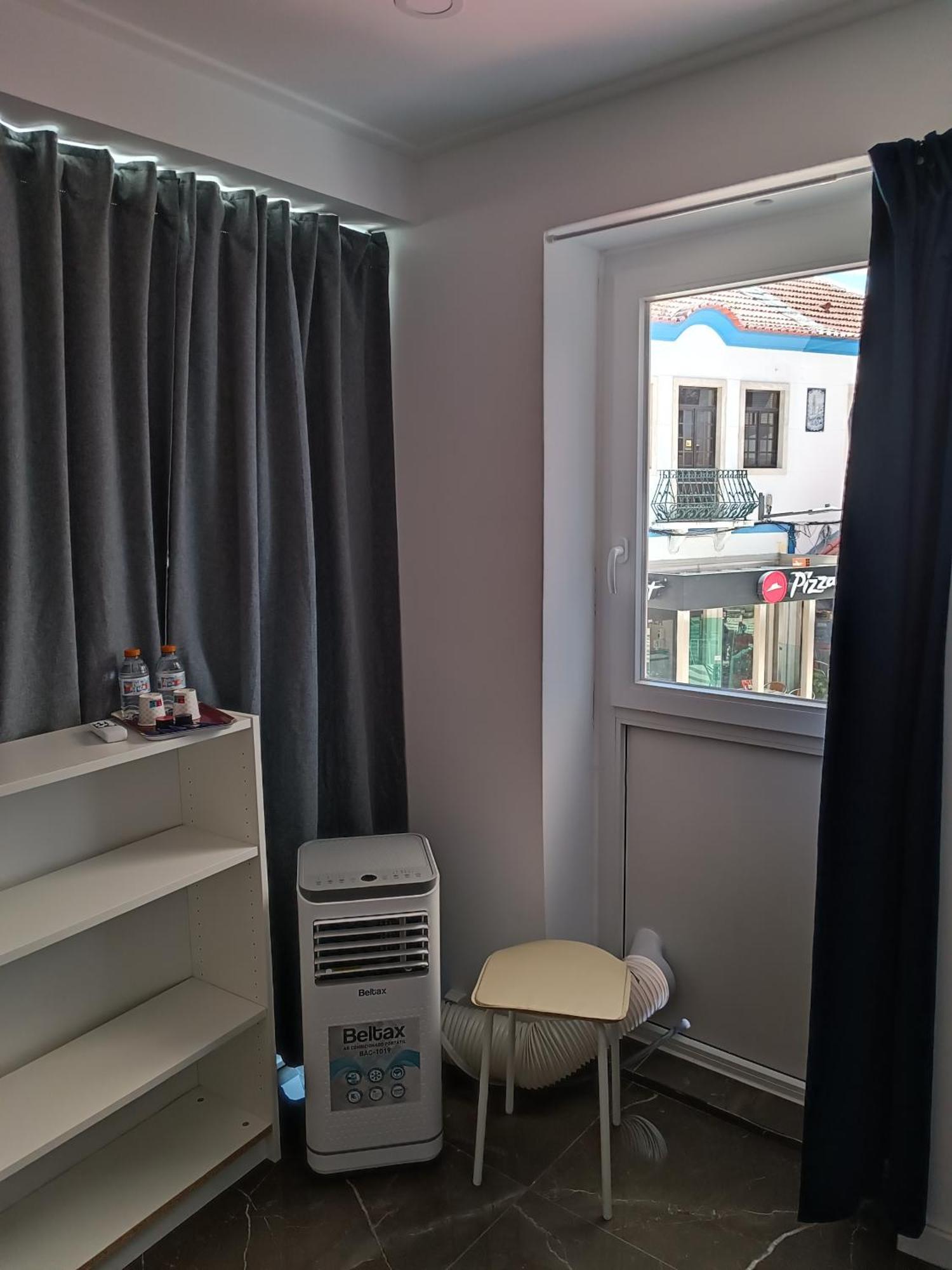 Plaza Caparica Hostel Costa de Caparica Zewnętrze zdjęcie